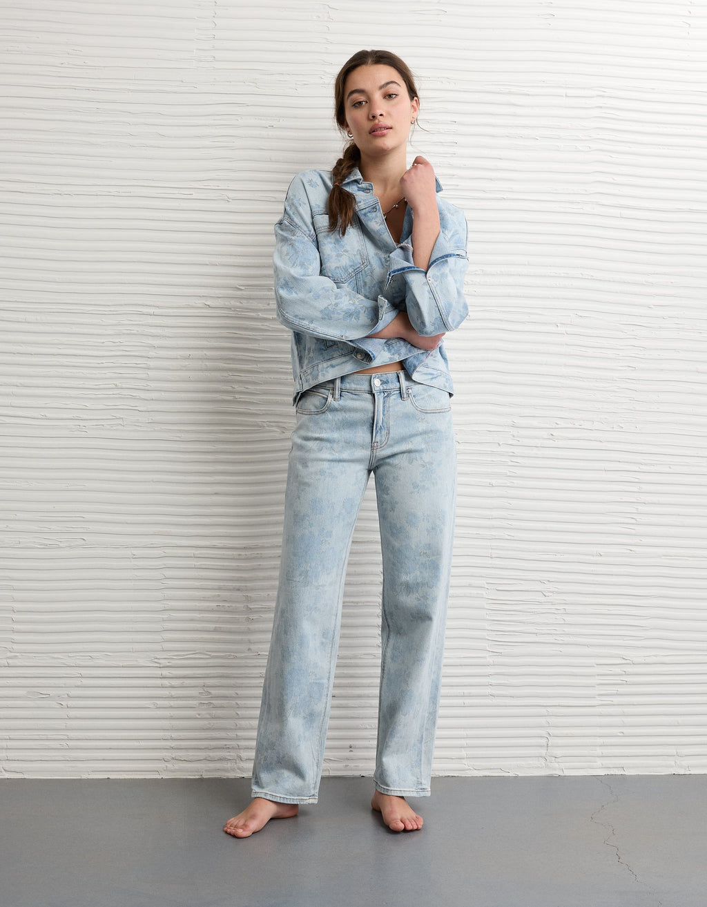 AE Floral Print Stretch Low-Rise Baggy Straight Jean – American Eagle ...