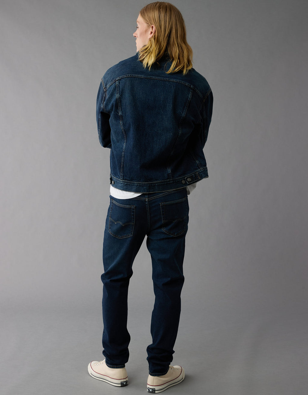 585094.jpg